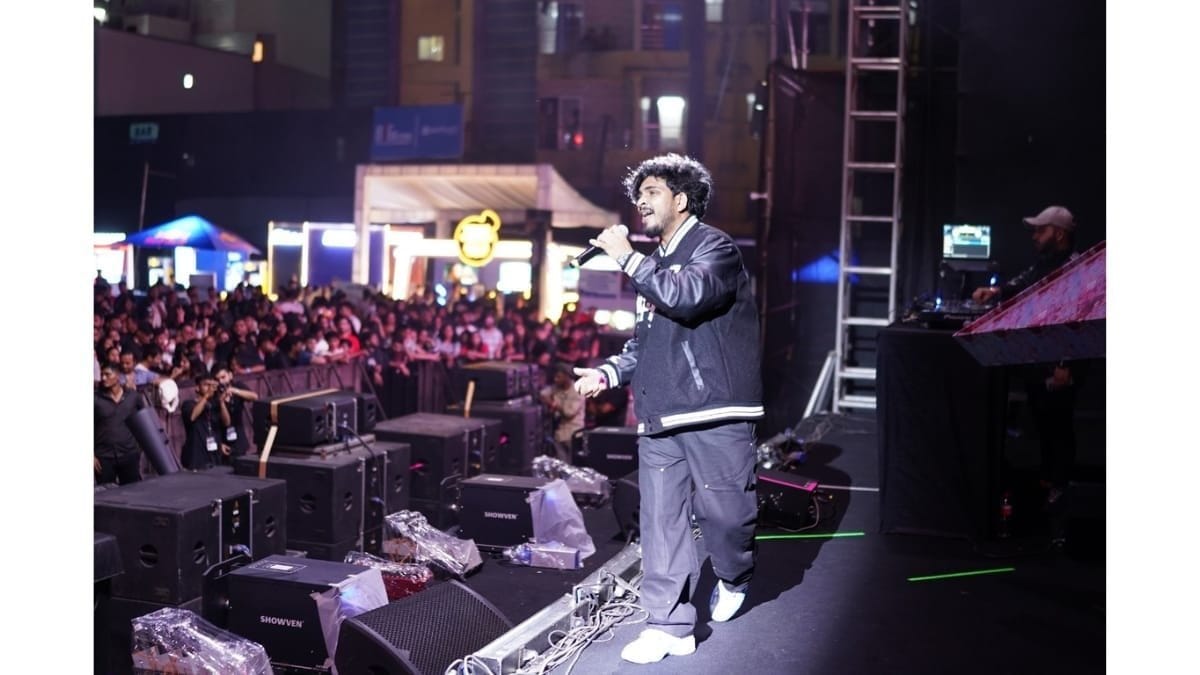Sanju Rathod Makes History as First Marathi Singer to Open for Alan ...